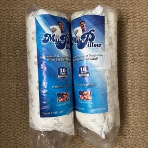 My Pillow Set of 2 Standard Medium (Never Used, Original Bags)